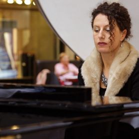 Reportage Q206 Berlin 07 Weihnachtskonzert